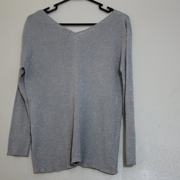 Bay Studio Career silver sweater size medium. - Picture 5 of 5